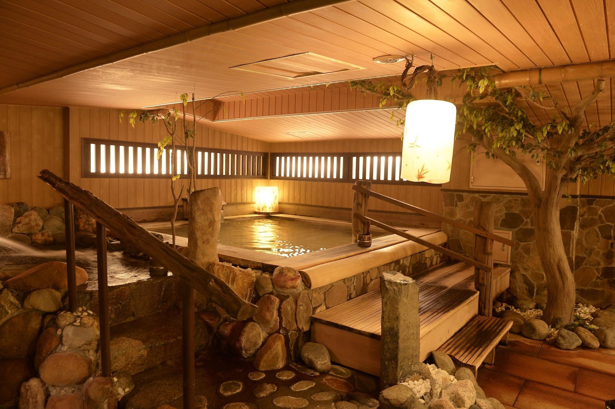 Hotel The B Suidobashi Tōkyō